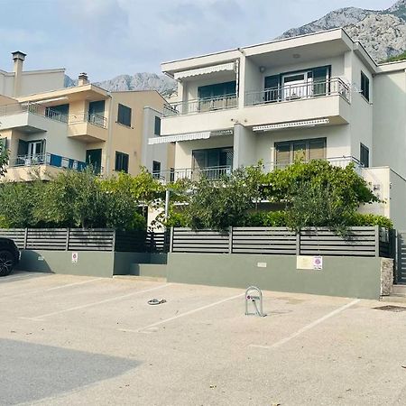 Gabrijel Apartments Makarska 1 Экстерьер фото