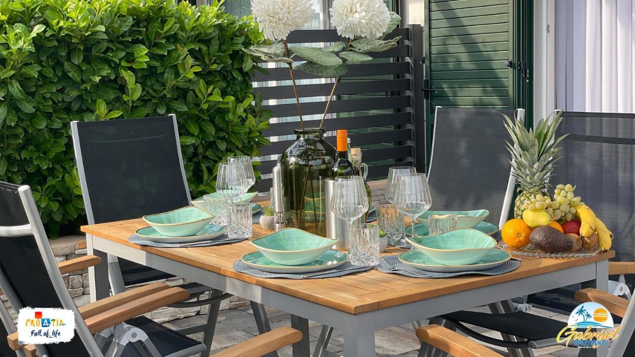 Gabrijel Apartments Makarska 1 Экстерьер фото